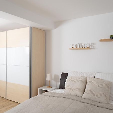 Ferienwohnung Rheinauen Гермерсхайм Экстерьер фото